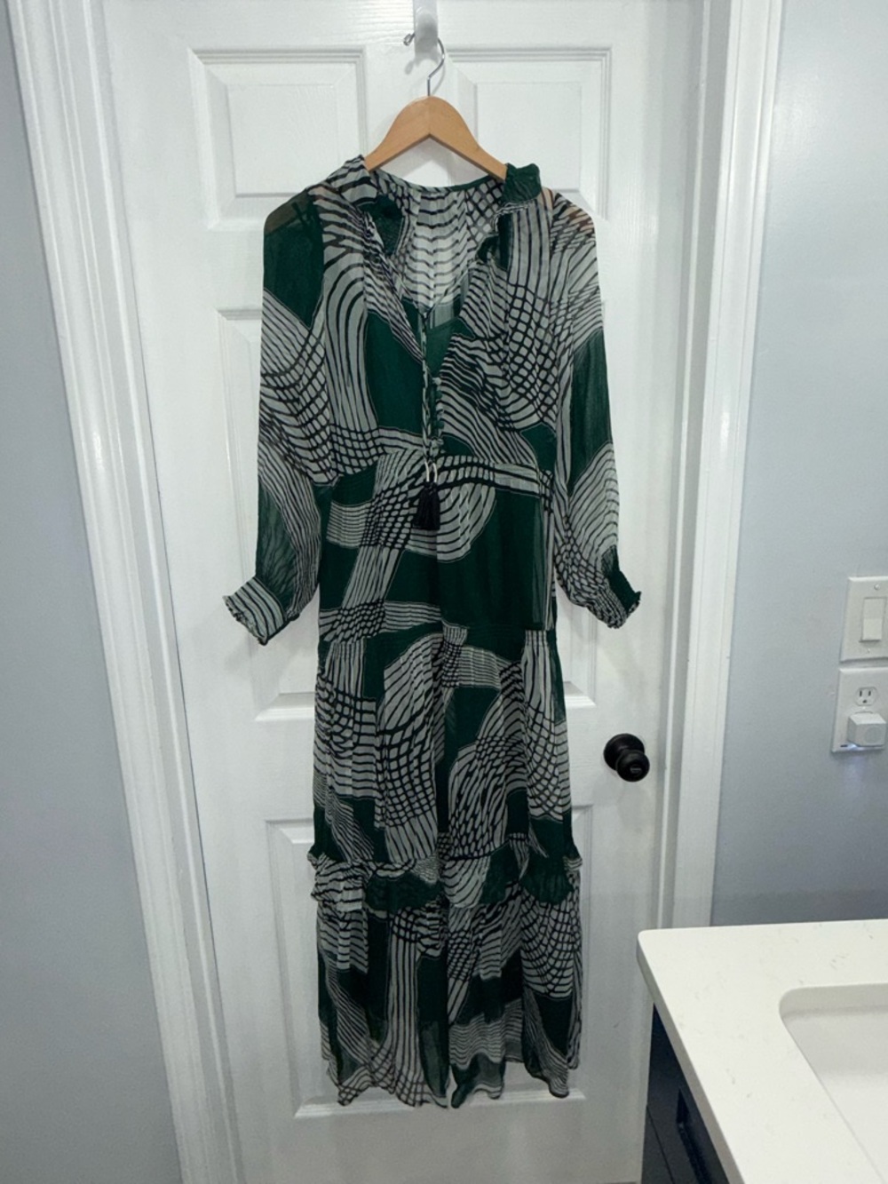 Anthropologie Women's Green Patterned Long Sleeve Dress